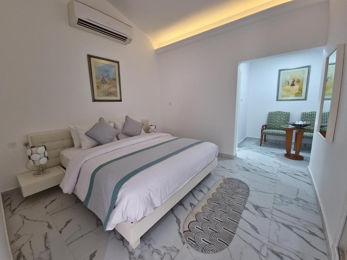 Holiday Beach Resort ดิบบา ภายนอก รูปภาพ