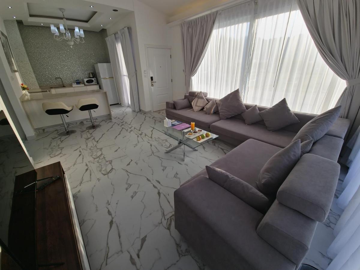 Holiday Beach Resort ดิบบา ภายนอก รูปภาพ